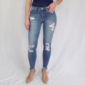 KanCan Distressed Skinny Blue Denim with Frayed Hem Jeans Size 0